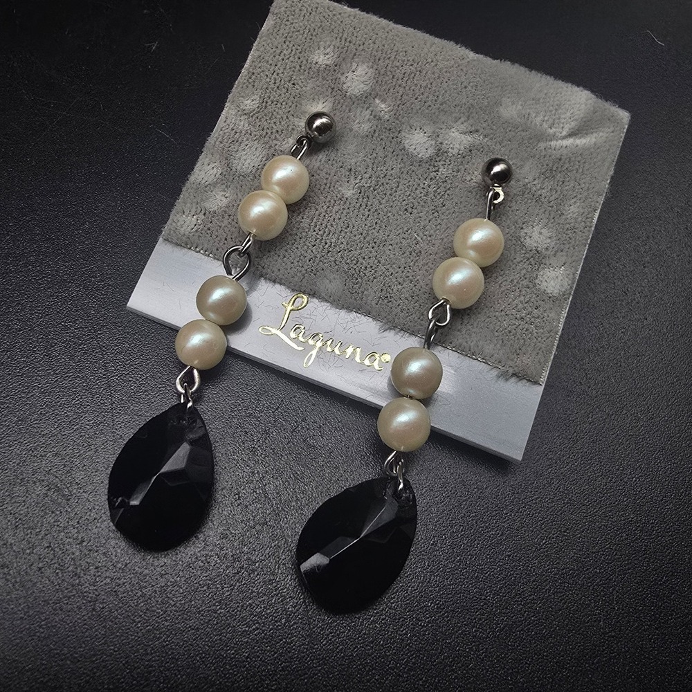 Laguna Faux Pearl Black Faceted Tear Drop Earrings NOS On Card 1980s #1